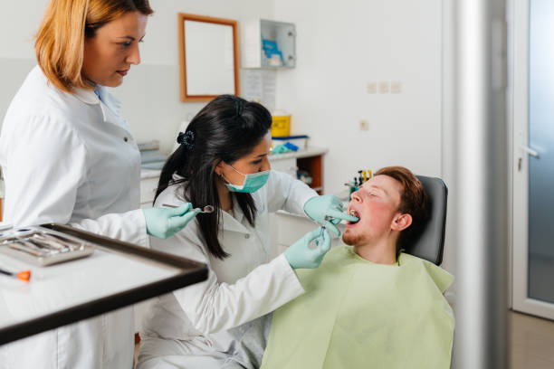 Best Holiday Emergency Dentist in Cherry Hill, VA